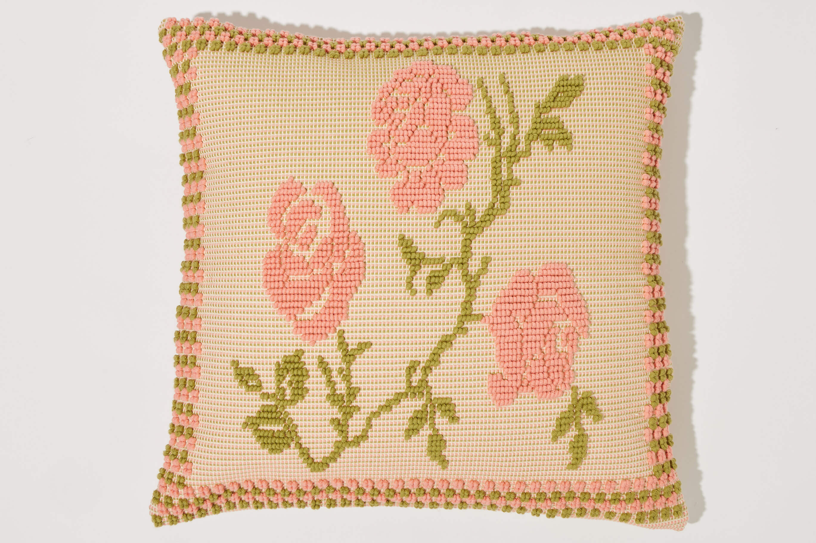 Rosamia - Textile brodé et tissé Coussins et tapis : Maxi coussin Rosamia